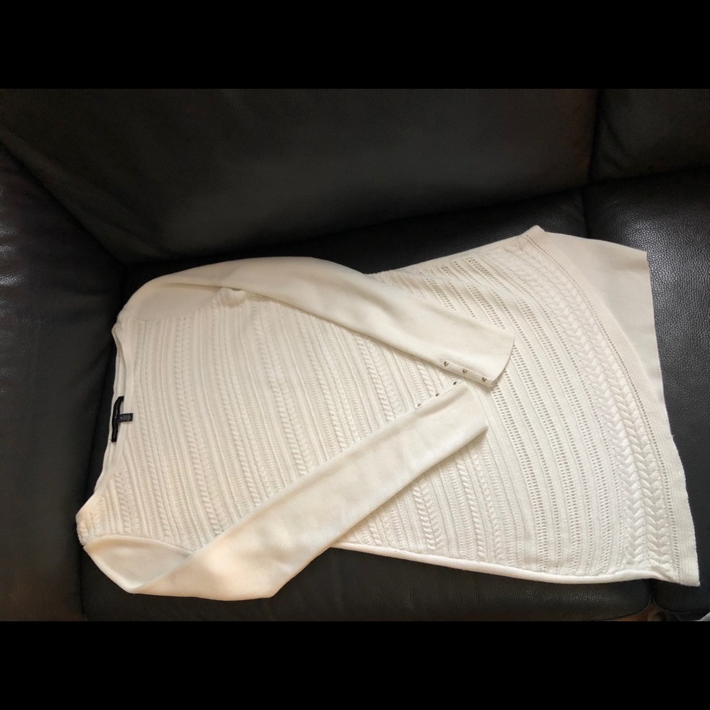 WHITE HOUSE BLACK MARKET Cream Tunic